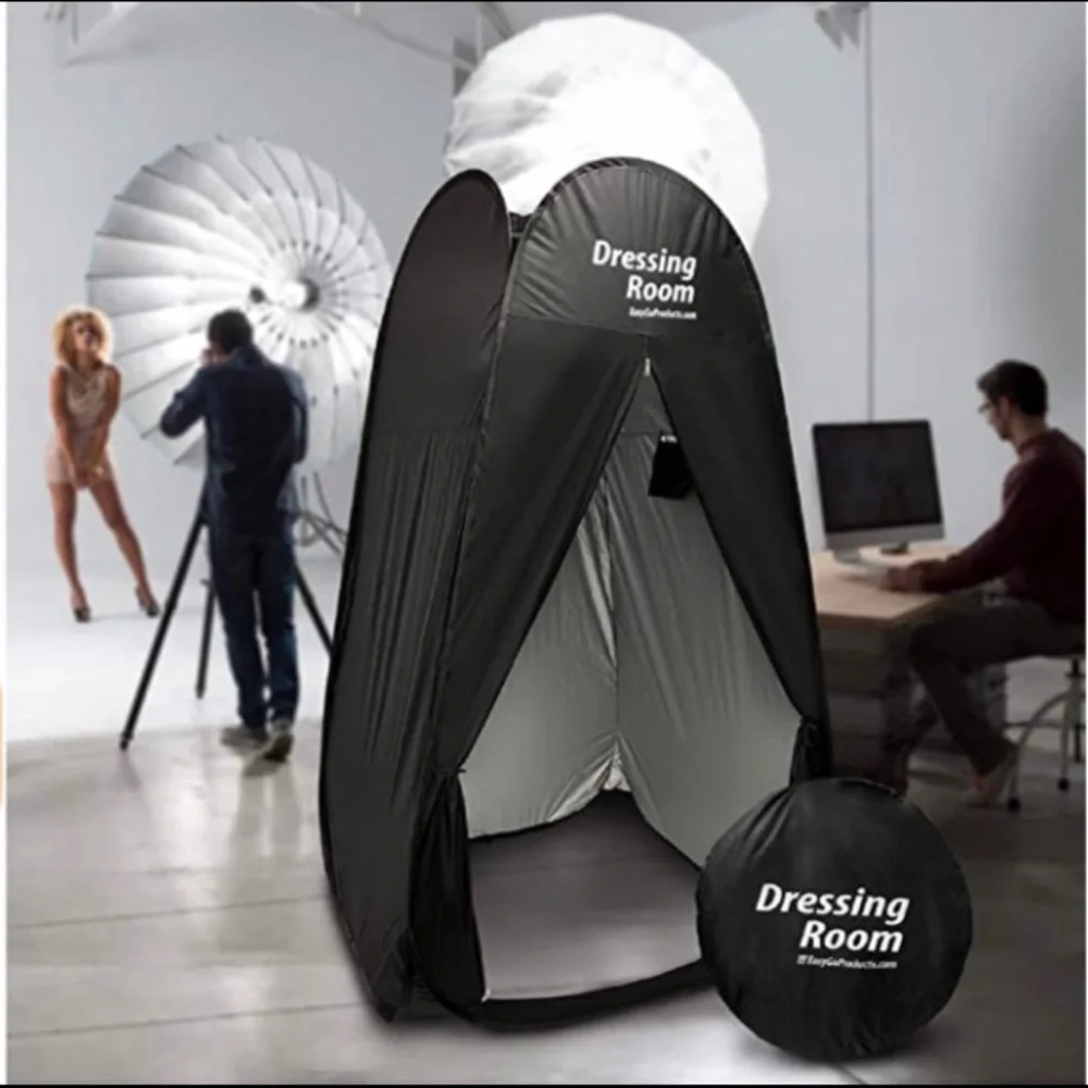 SOLD Portable dressing Room - Picture 4 of 4